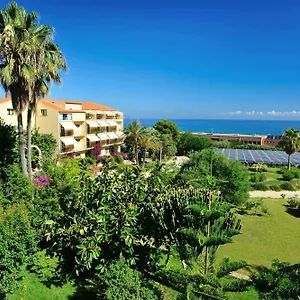 alberi-del-paradiso.sicilyhotelsitaly.net/